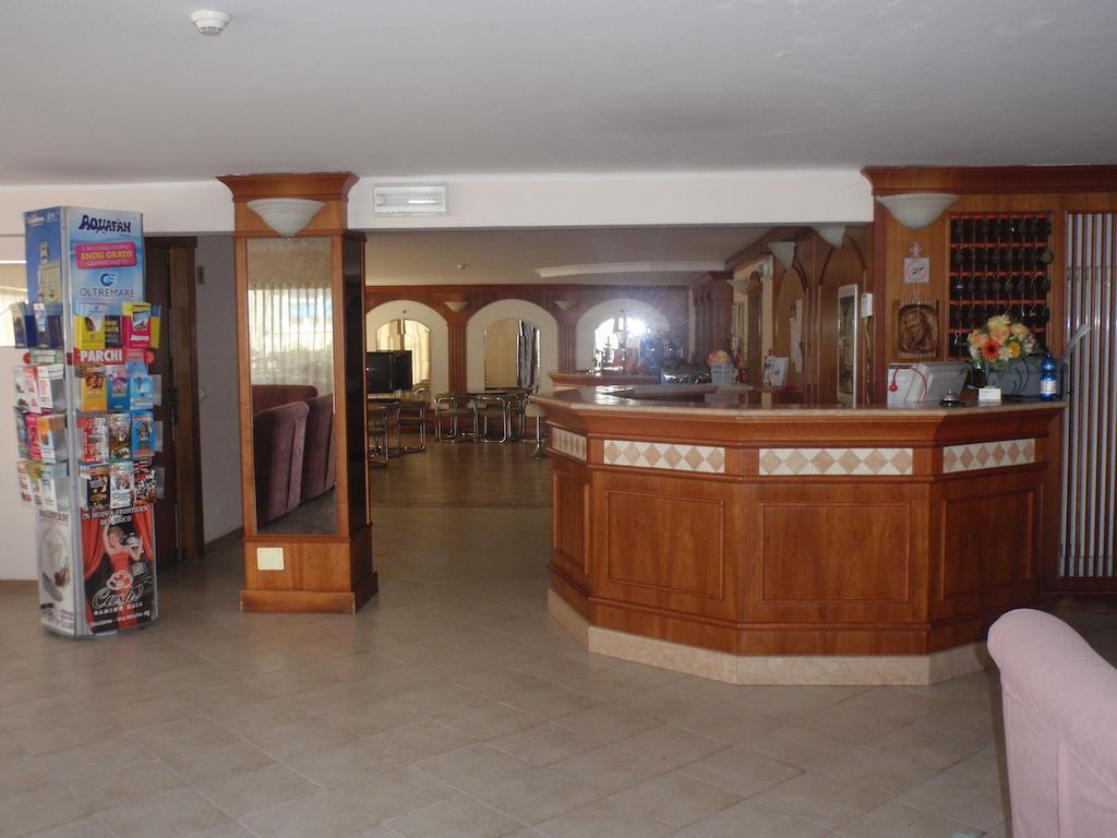 Hotel Glenn Rimini Buitenkant foto