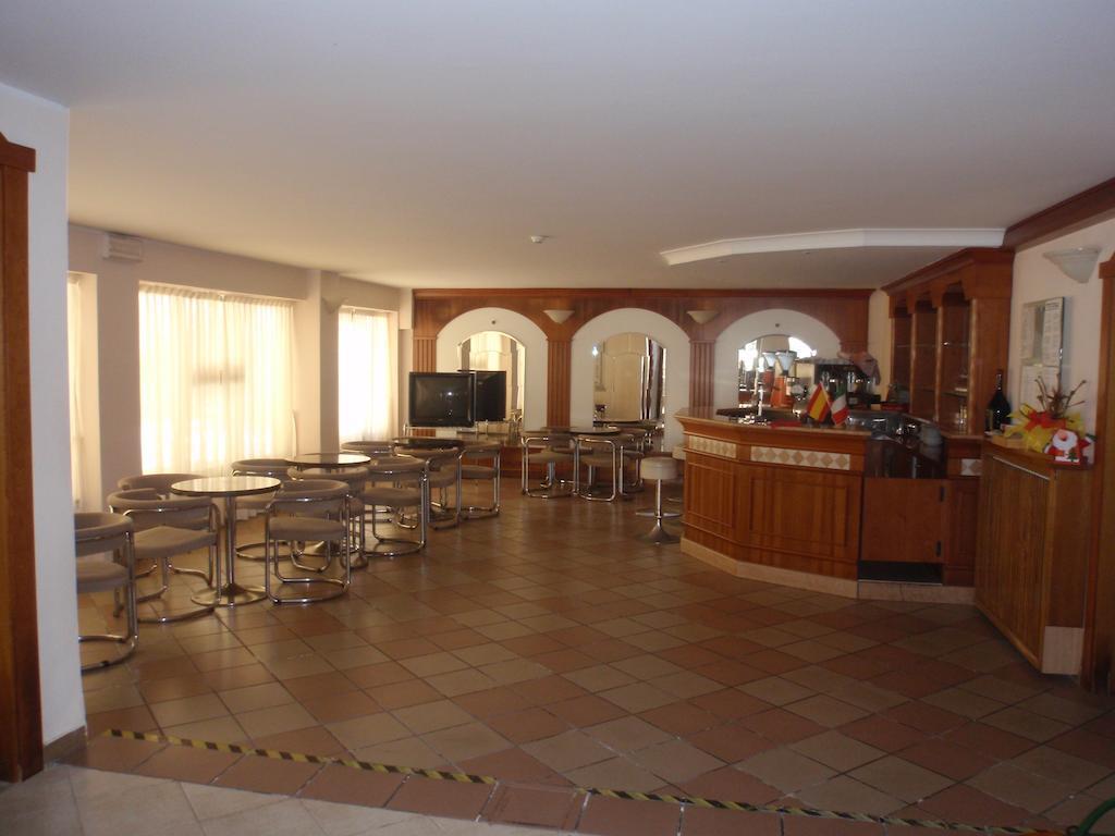 Hotel Glenn Rimini Buitenkant foto