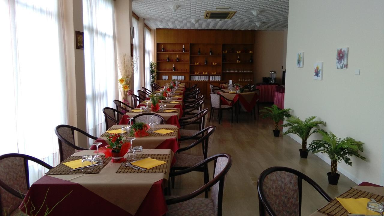 Hotel Glenn Rimini Buitenkant foto
