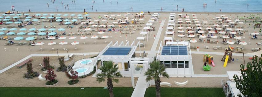 Hotel Glenn Rimini Buitenkant foto